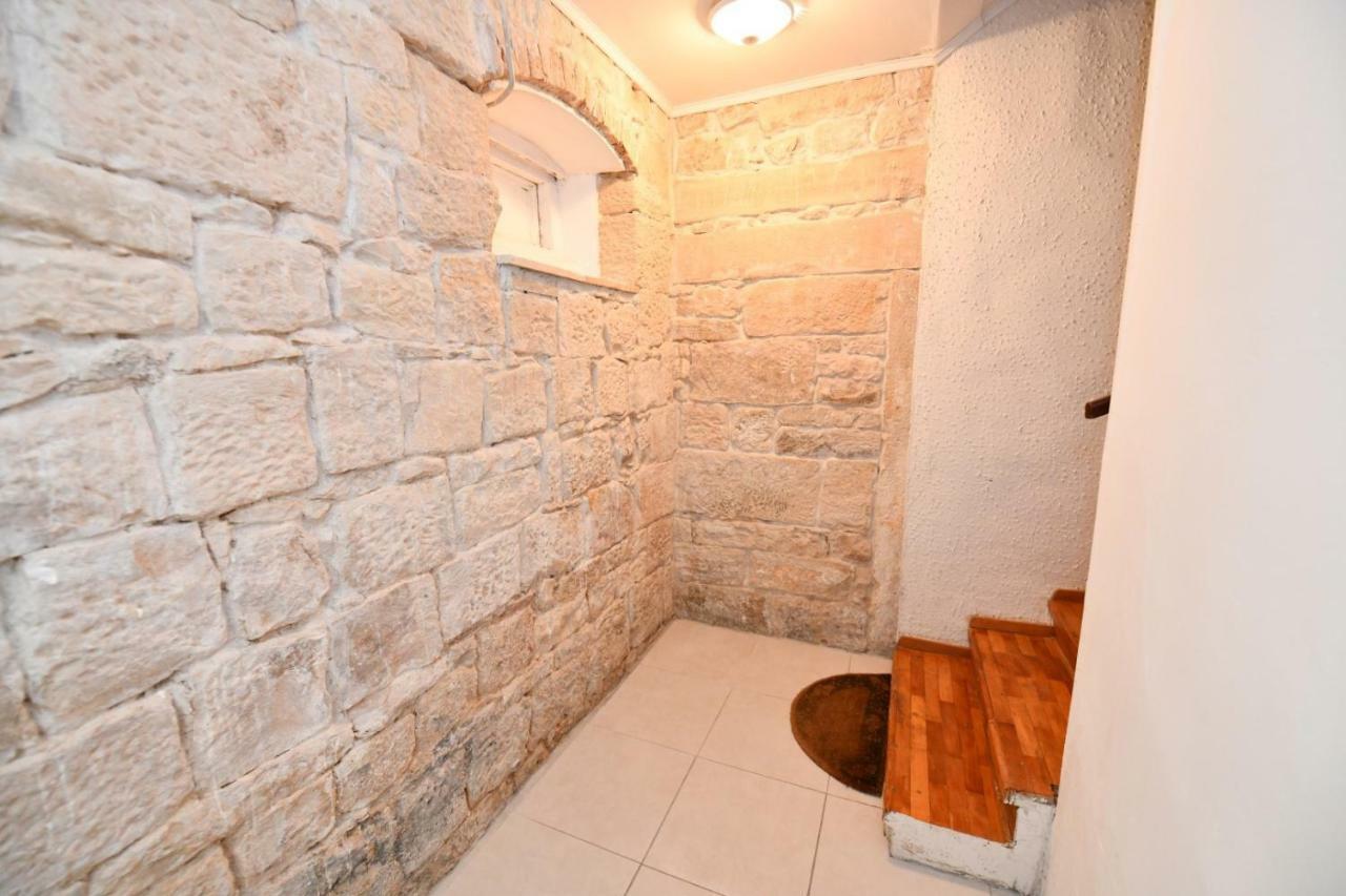 Apartment Cecilija Sinj Exterior foto