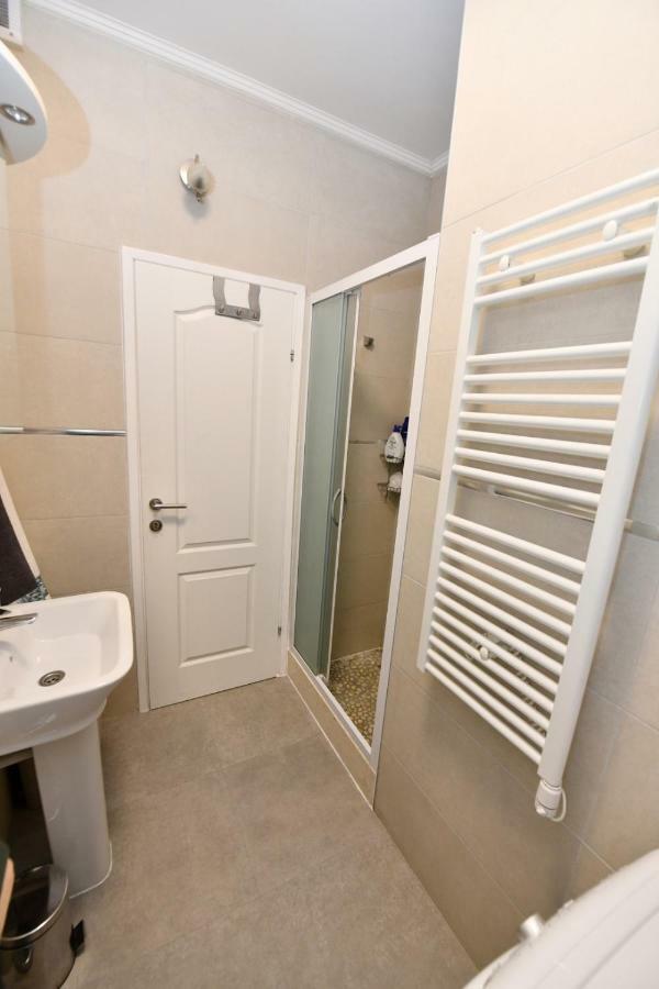 Apartment Cecilija Sinj Exterior foto